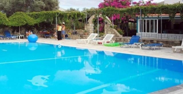 Armonia Hotel Matala  Exterior photo